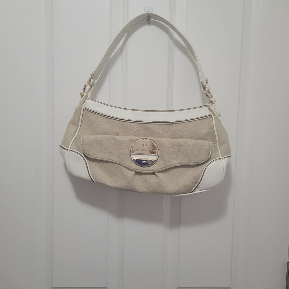 Etienne Aigner shoulder bag - Picture 1 of 8